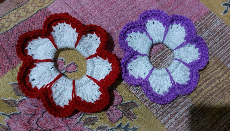 Handmade Crochet Flower Scrunchie - Set of 1