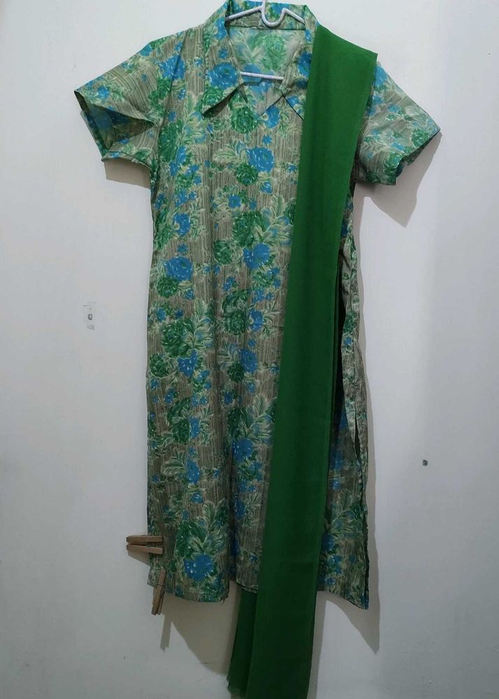 Green Floral print Kurta Pajama Dupatta Set