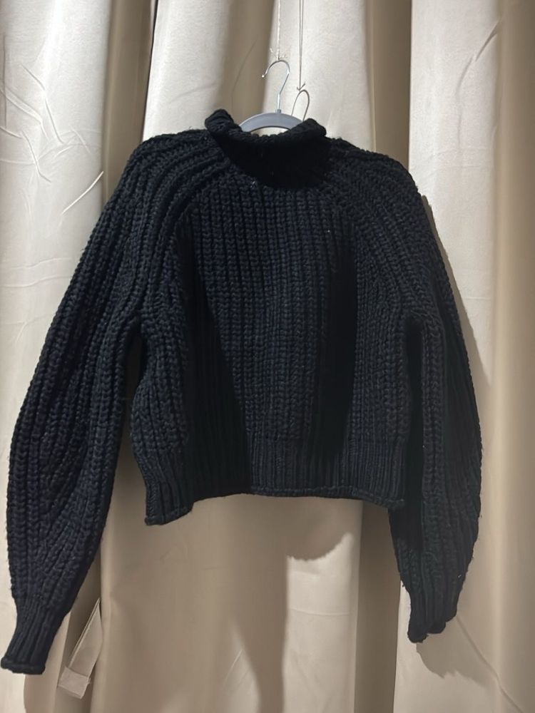 Chunky Knit Turtleneck Sweater
