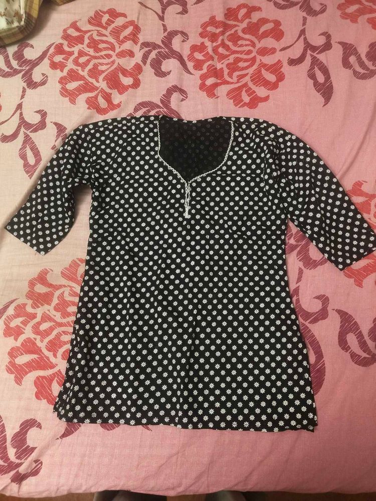 Chic Black &amp; White Polka Dot Kurta