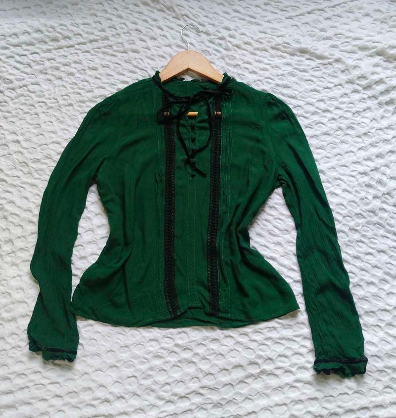 ZARA Green Long Sleeve Lace Detail Top
