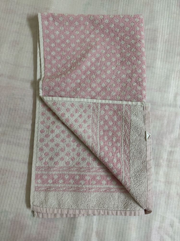 Pink Polka Dot Towel