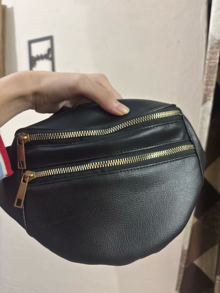 Stylish Myntra Bagkok Black Faux Leather Fanny Pac