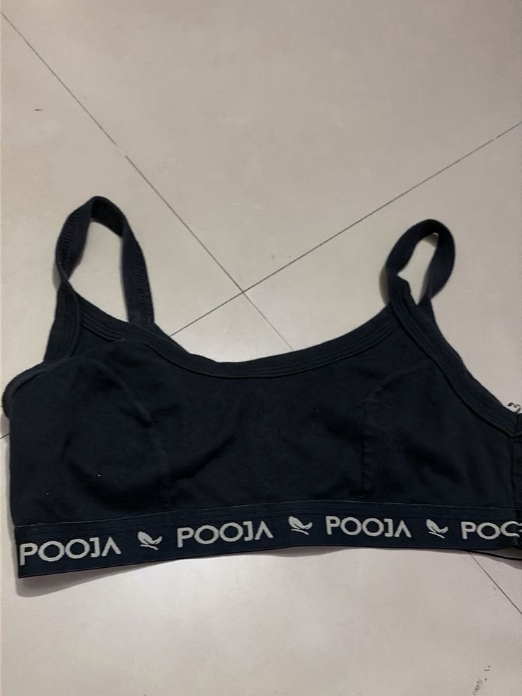 Comfortable Black Sports Bra