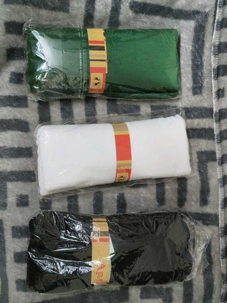 Set of 3 Leggings - Green, White, Black