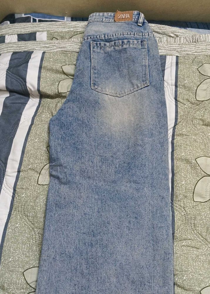 Zara Distressed Blue Jeans