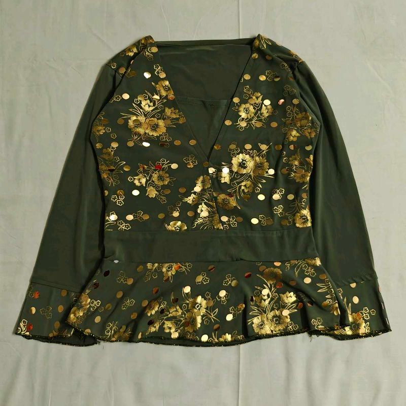 🆕 Olive Green with Gold Crop Top
