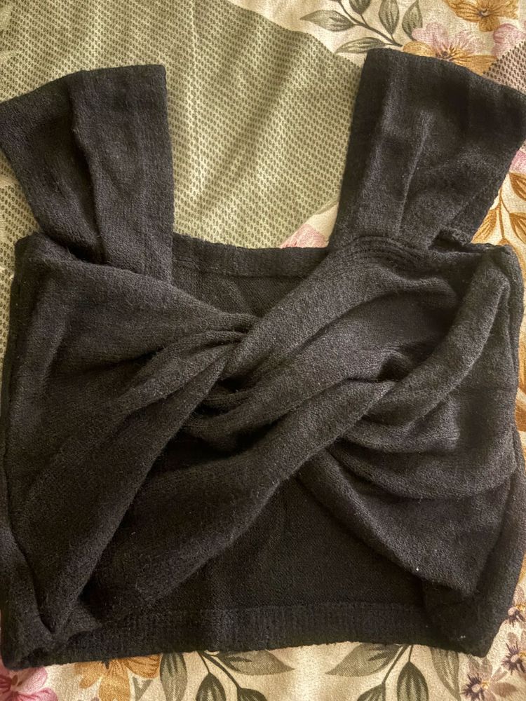 Chic Black Twist Front Top/Blouse