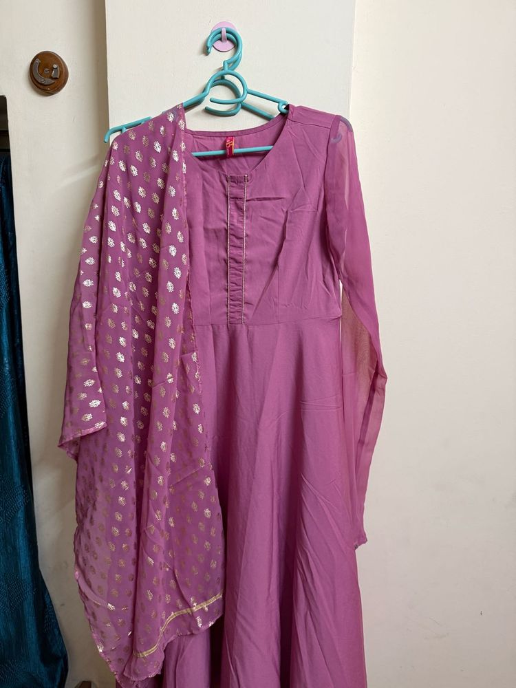 Beautiful Lavender Kurta &amp; legging with Dupatta