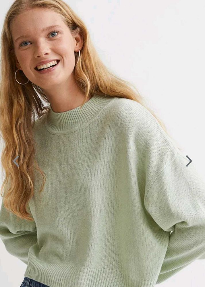 H&amp;M Light Green Cropped Knit Sweater